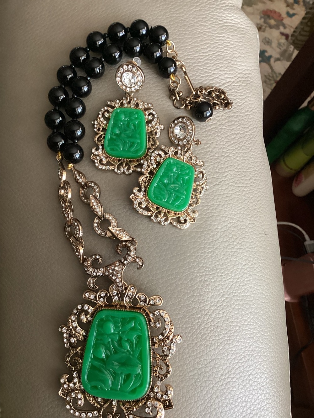Designer Green Pendant Necklace and Earrings Set Oriental Style